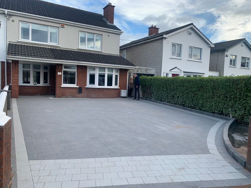 Paving Driveway Clogh